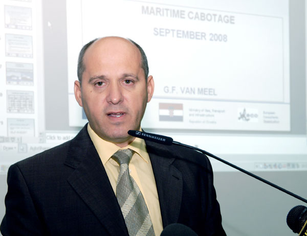 2008.09.04. - Predstavljanje rezultata studije o pristupu tržištu i kabotaži u pomorskom prometu